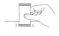 Tap the packet of Oral Pellets on a flat surface to ensure that the contents settle to the bottom.image