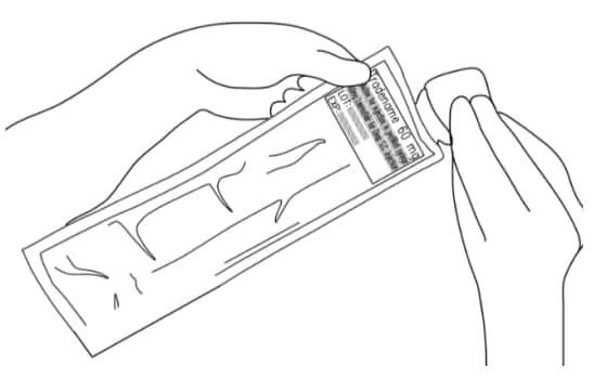 Tear open the sterile pouch containing the lanreotide injection and take out the sterile pre-filled syringe.