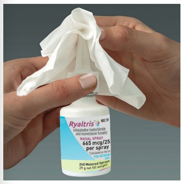 Wipe the Ryaltris spray pump tip with a clean dry tissue or cloth.