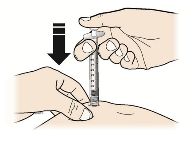 Using slow and constant pressure, push the plunger until it reaches the bottom of the Releuko syringe.