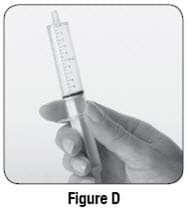 If you see bubbles of air in the oral syringe after drawing up the water, turn the oral syringe so the tip is pointing up.