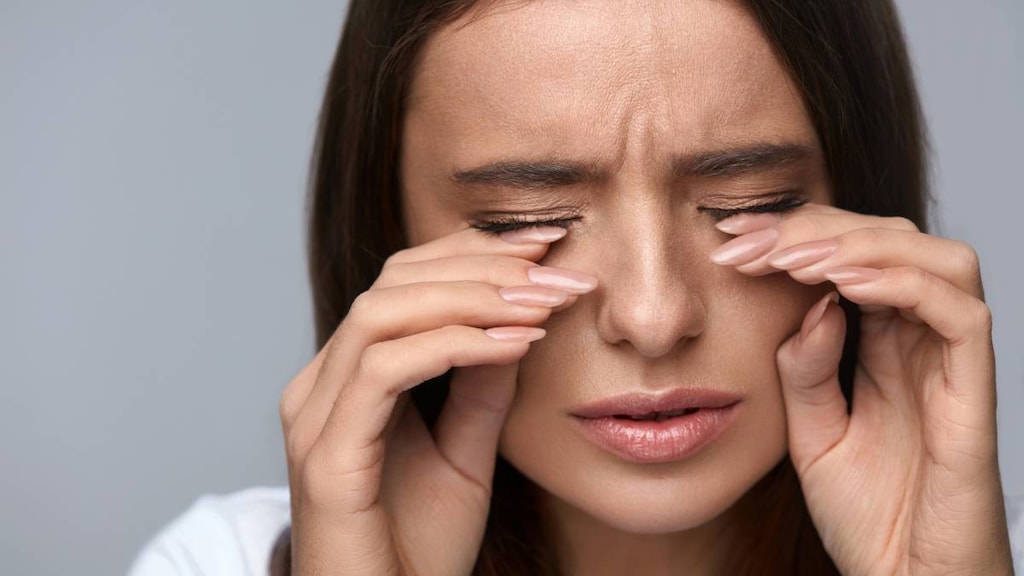 Eye Allergies 101: Triggers & Treatment Options