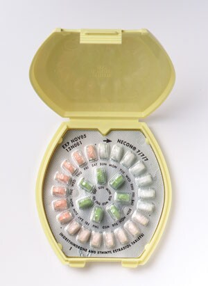 Image 1 - Imprint WATSON 938 - Necon 7/7/7 ethinyl estradiol 0.035 mg / norethindrone 0.75 mg