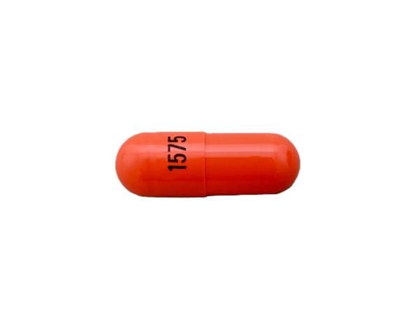 1575 - Isotretinoin