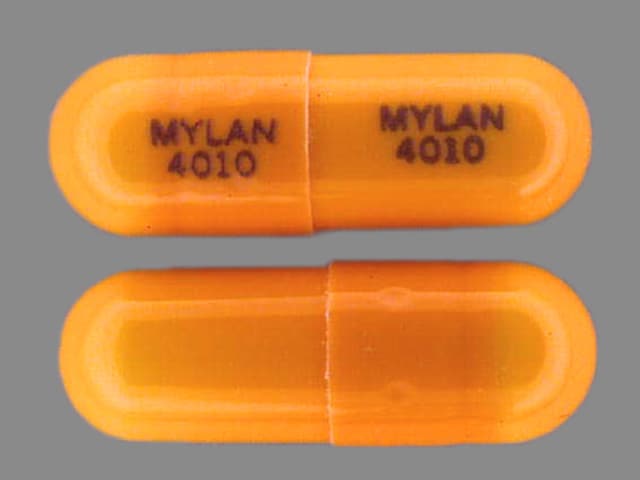 Image 1 - Imprint MYLAN 4010 MYLAN 4010 - temazepam 15 mg